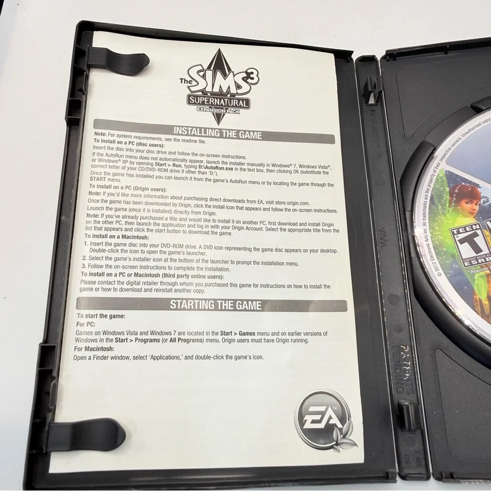 Sims 3: Supernatural Expansion Pack (PC,‎ 2012)
